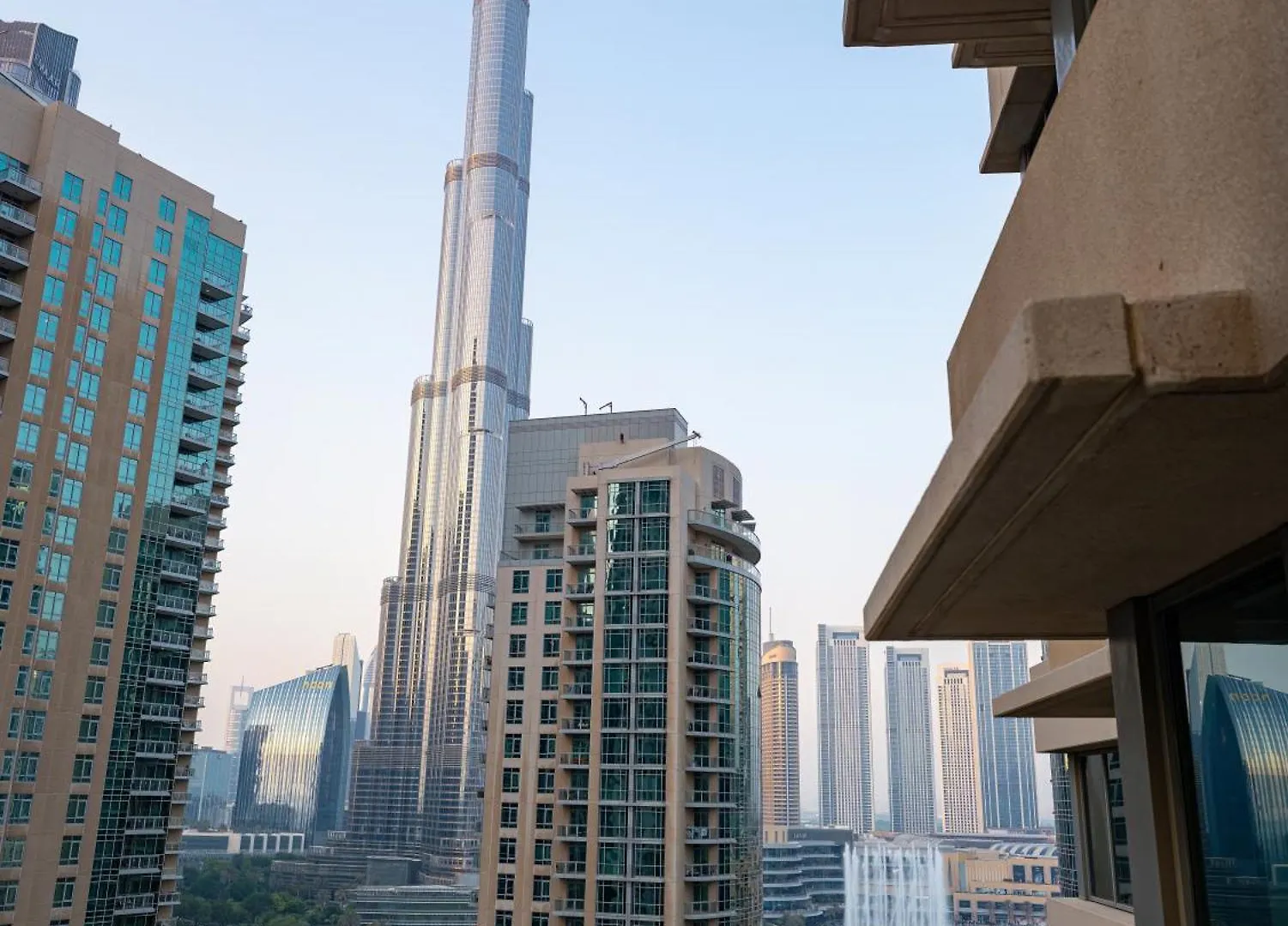 New Burj Khalifa & Fountain Views & Work Station Lägenhet Dubai Förenade Arabemiraten